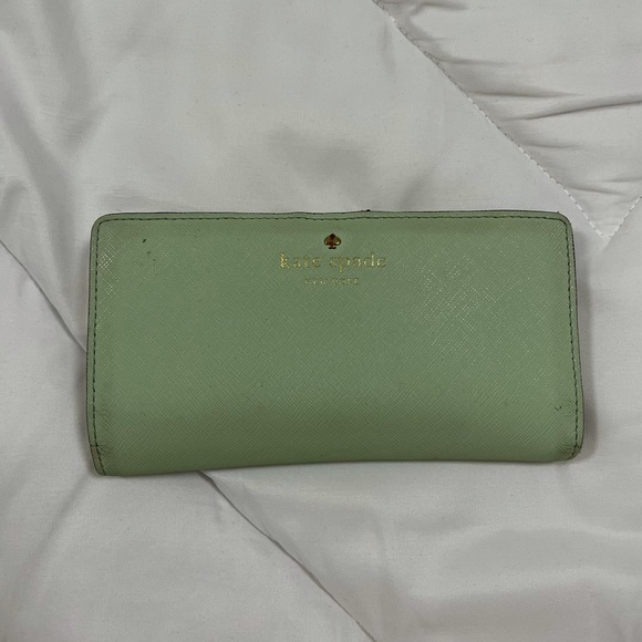 Seafoam Green Kate Spade Wallet - Picture 1 of 8